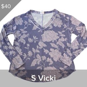 LuLaRoe Women's Purple Floral Vicki